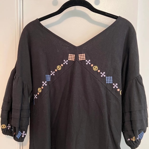 Sideline embroidered blouse - Picture 3 of 3